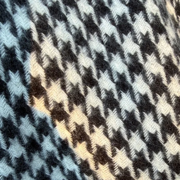 Black and White Houndstooth Wrap Poncho belted convertible soft - Picture 6 of 12